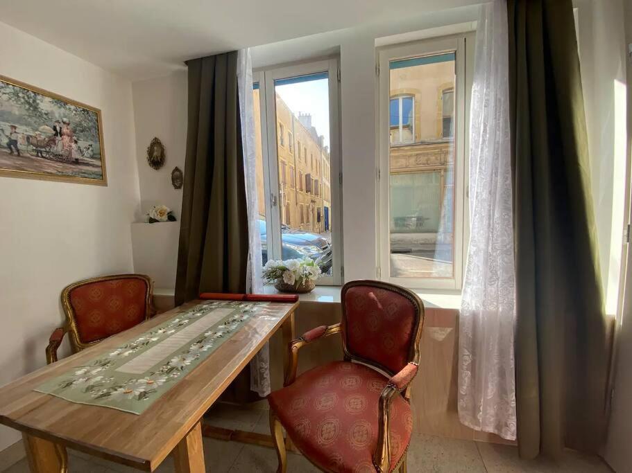 Apartamento Ravissant Shabby Chic Au Centre De Metz Exterior foto
